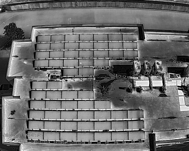 Thermal image of a commercial rooftop solar inspection